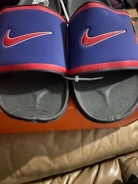 Nike sandals size 14